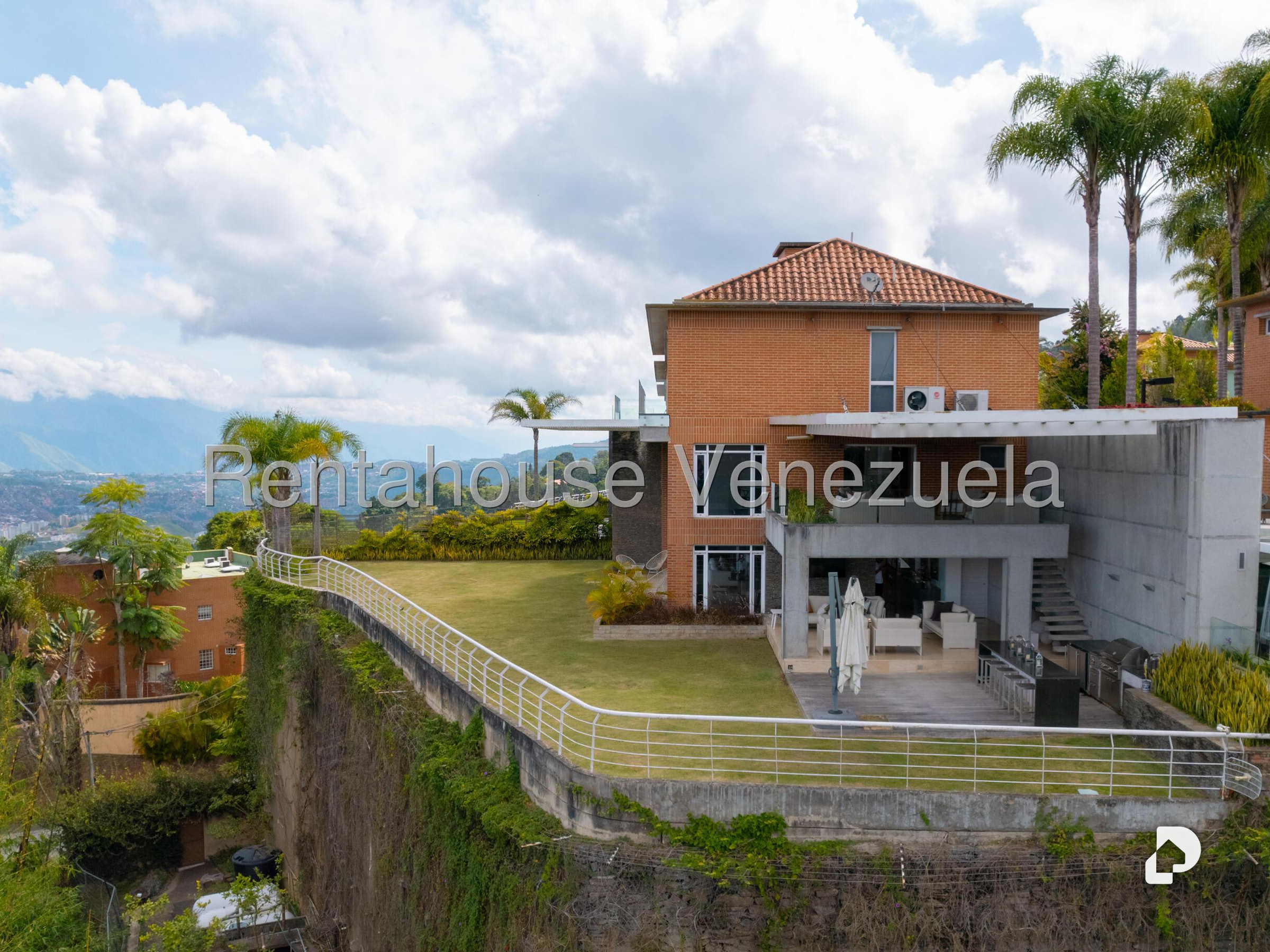 Casa en Alto Hatillo, Caracas – 42