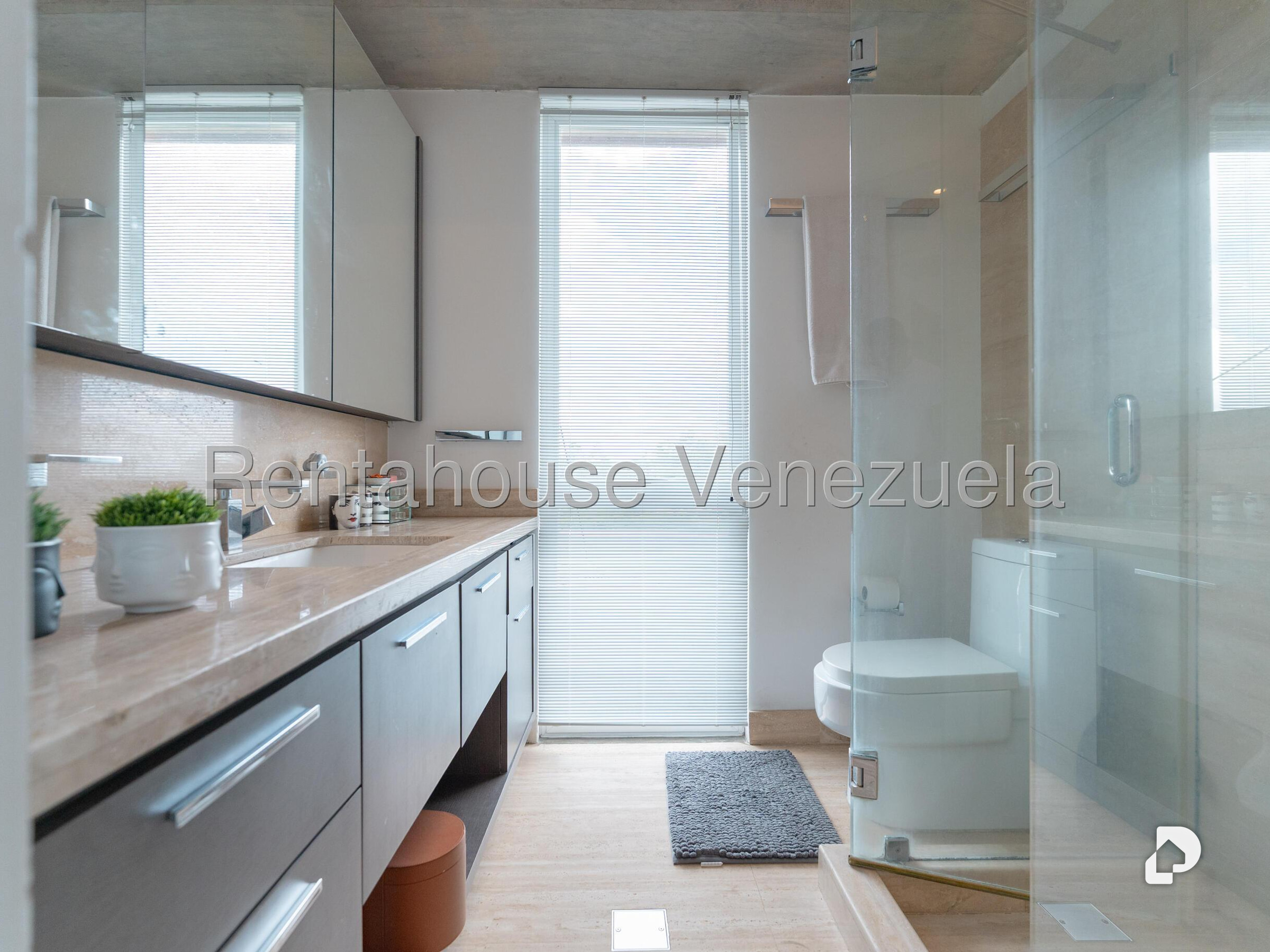 Casa en Alto Hatillo, Caracas – 22