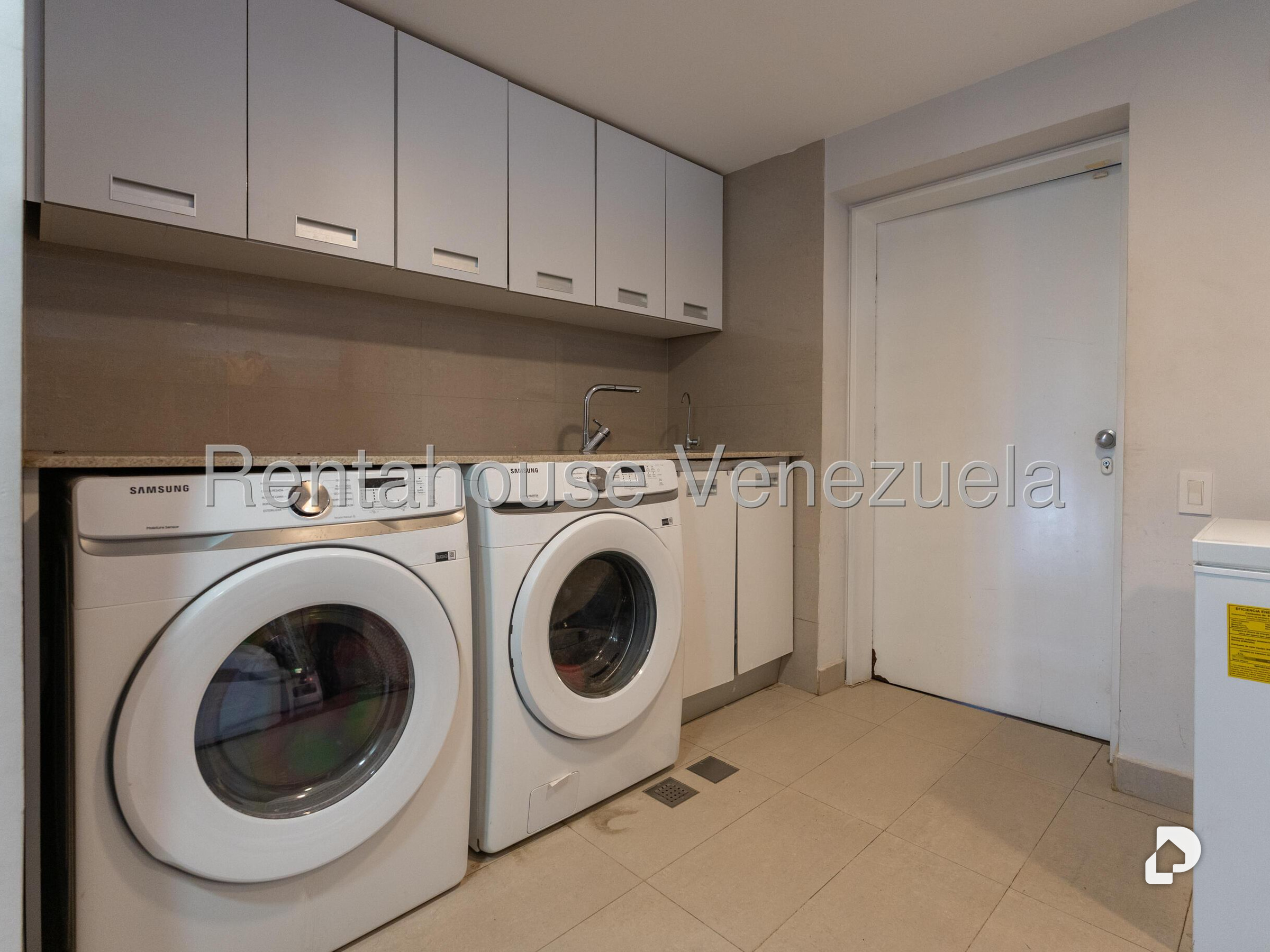 Casa en Alto Hatillo, Caracas – 34