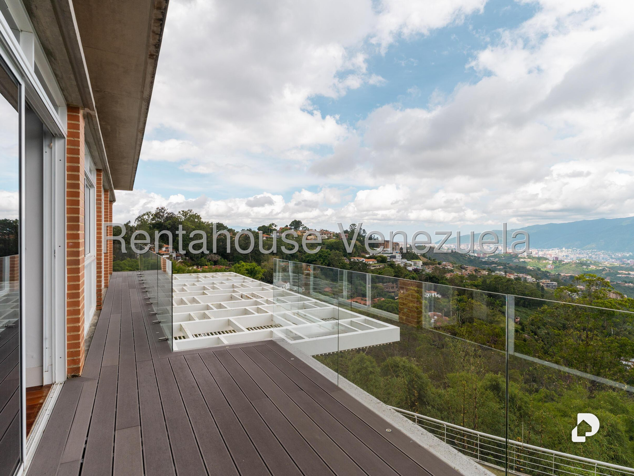 Casa en Alto Hatillo, Caracas – 27