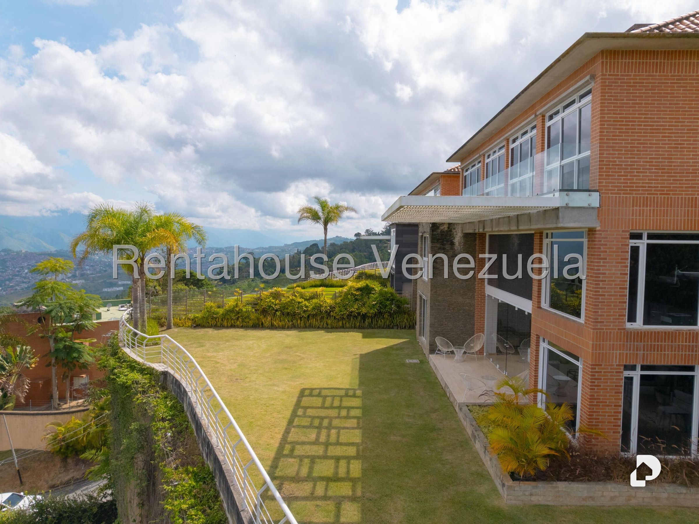 Casa en Alto Hatillo, Caracas – 62