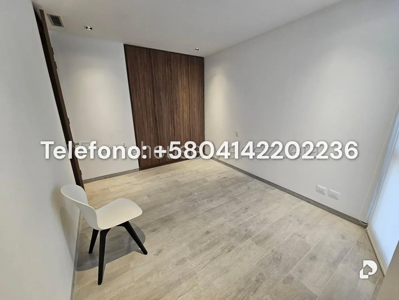 Apartamento en Las Mercedes, Caracas – 12