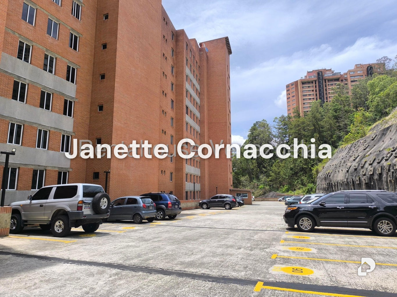 Apartment in Colinas de La Tahona, Caracas – 22