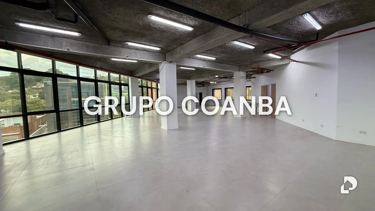 Building in Las Mercedes, Caracas – 12