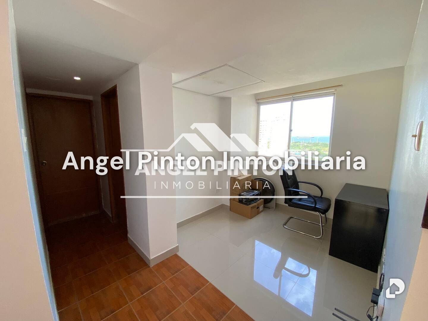 Apartamento en Avenida El Milagro, Maracaibo – 3