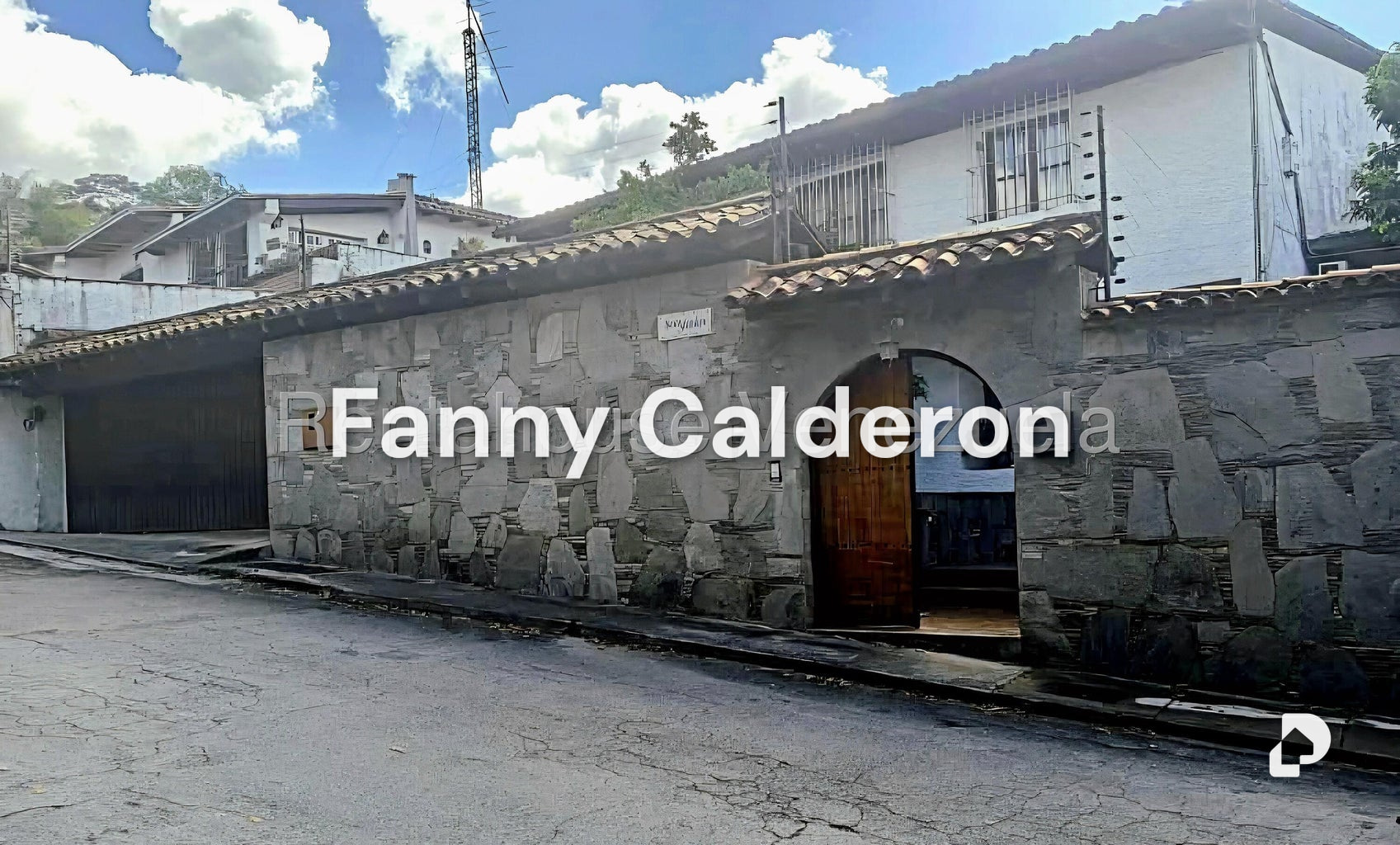 Casa en La Lagunita, Caracas – 2