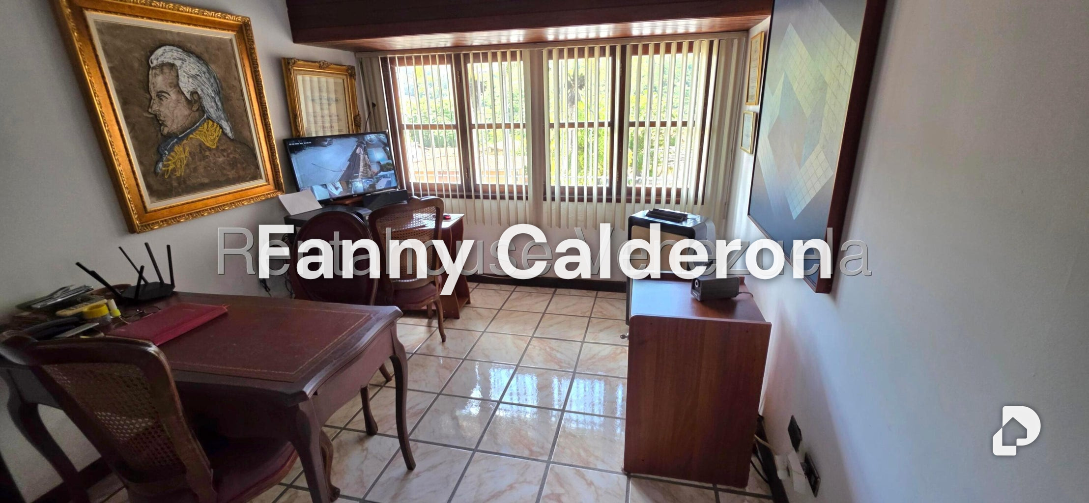 Casa en La Lagunita, Caracas – 23