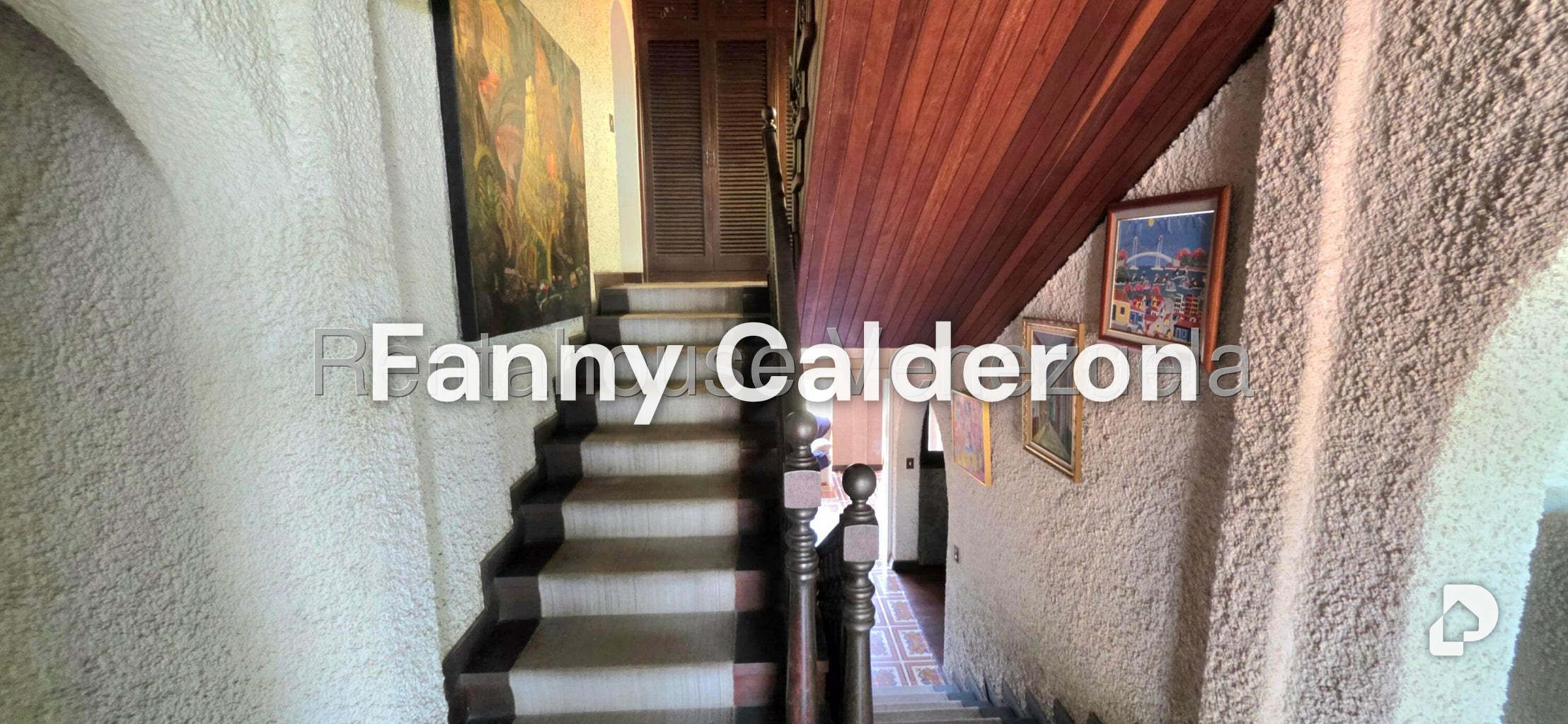 Casa en La Lagunita, Caracas – 18