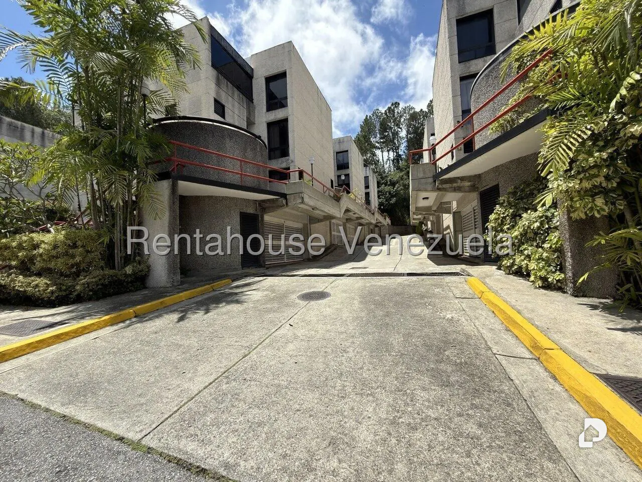 Townhouse en La Boyera, Caracas – 3