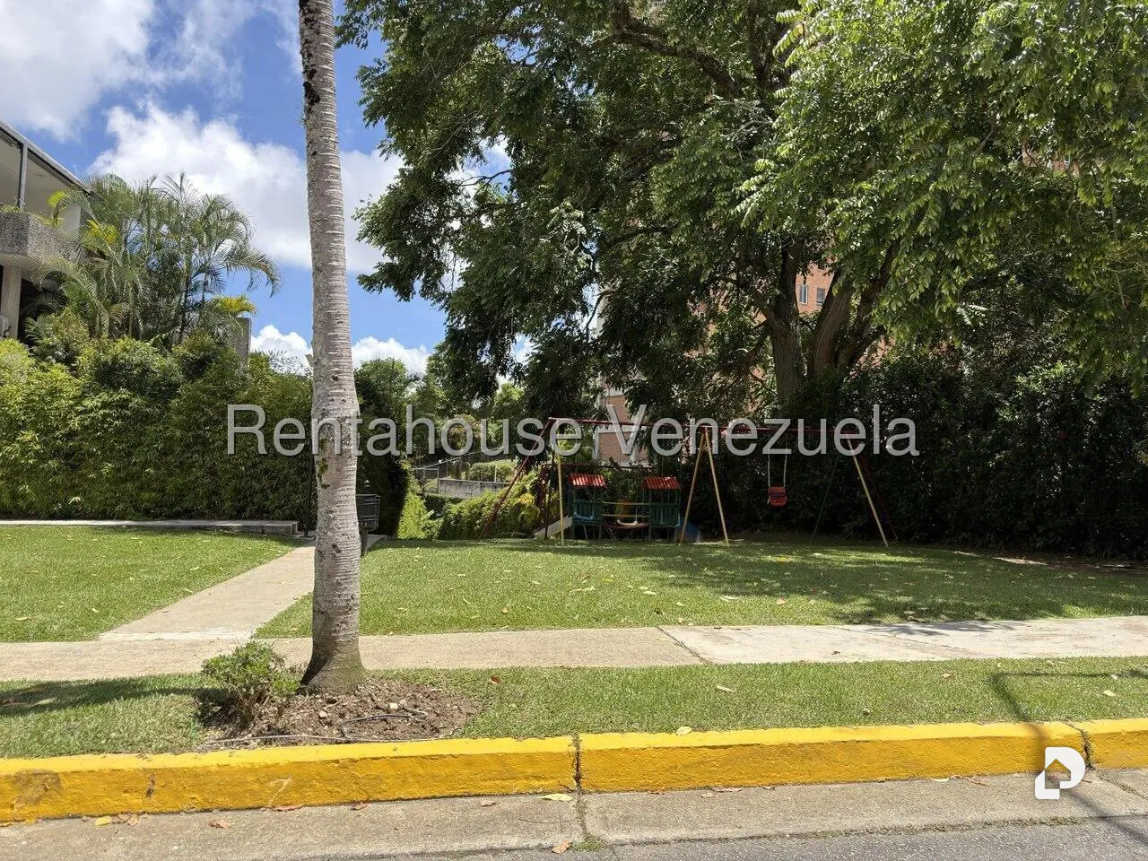 Townhouse en La Boyera, Caracas – 4
