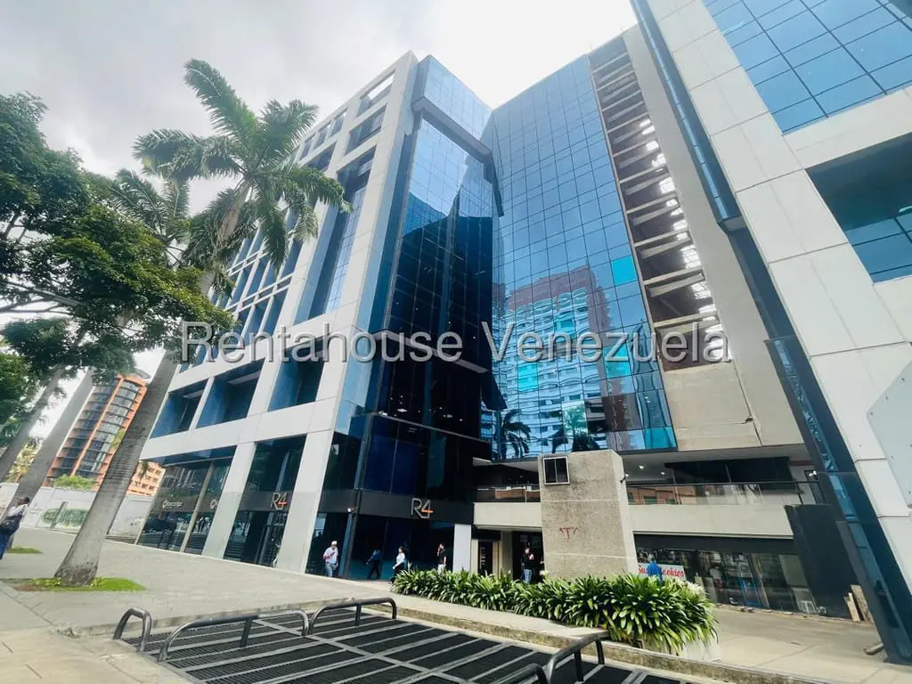 Office in El Rosal, Caracas - 1