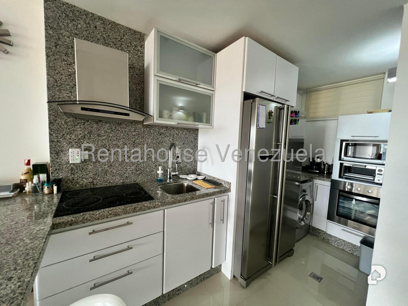 Apartamento en Colinas de La Tahona, Caracas – 15