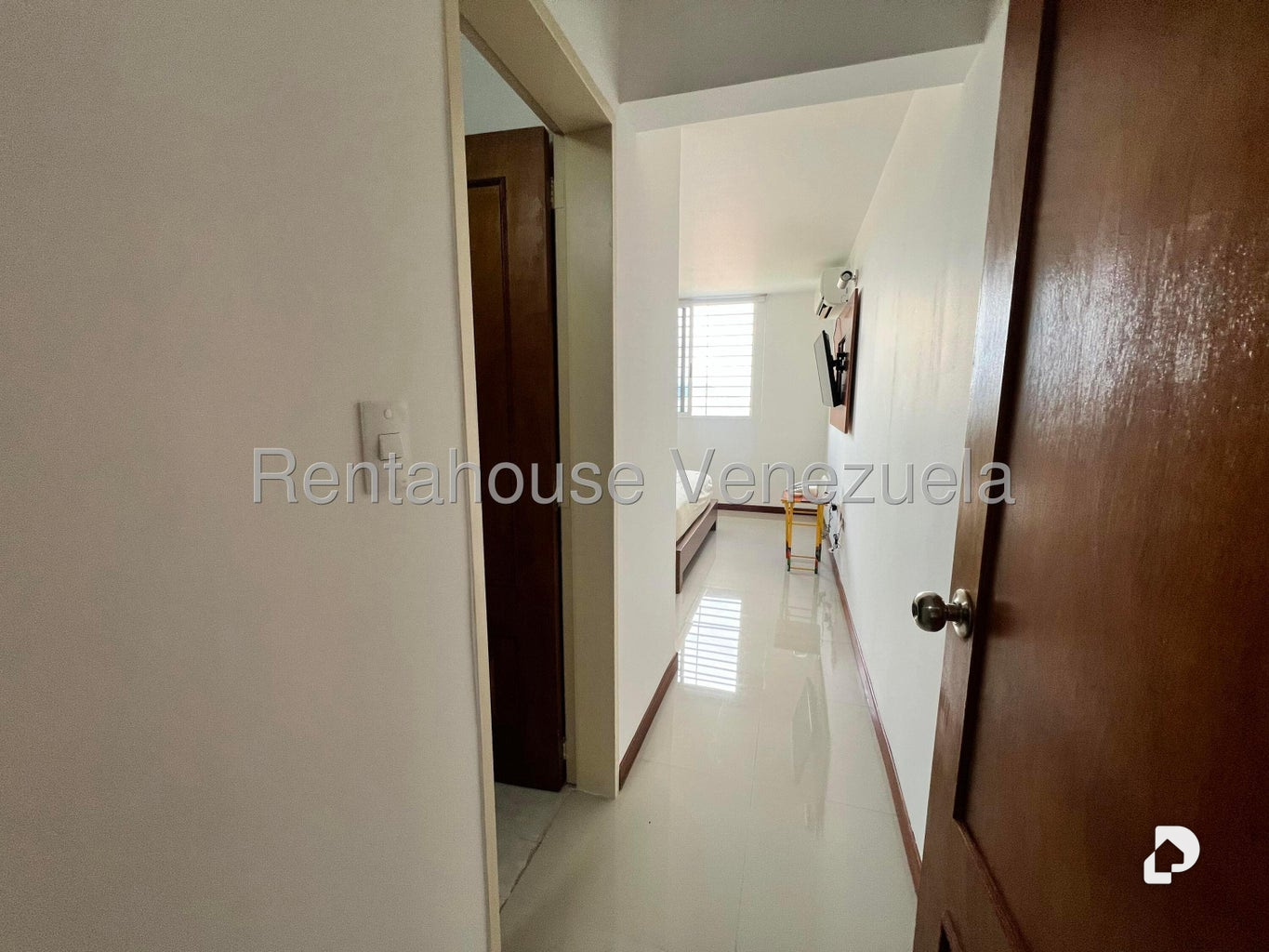 Apartamento en Colinas de La Tahona, Caracas – 19