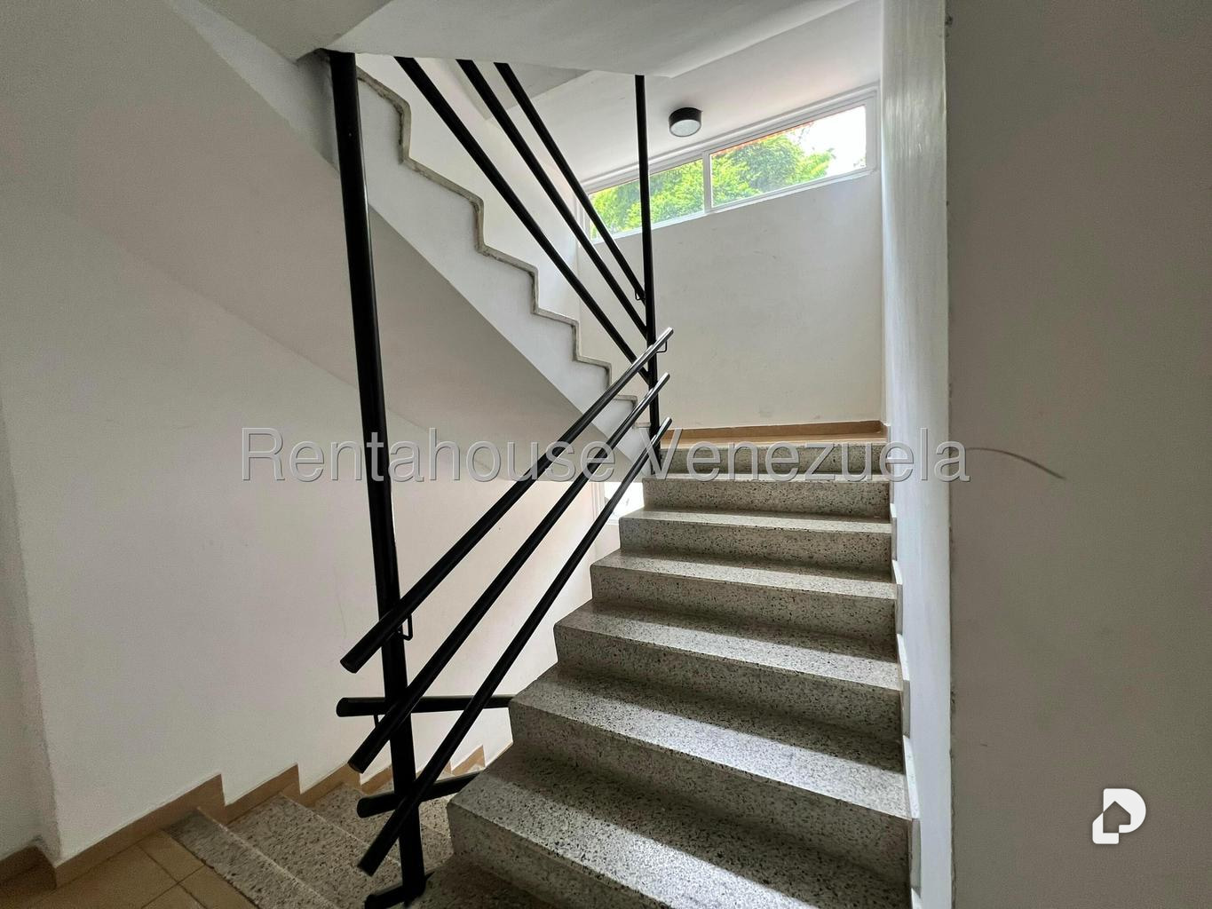 Apartamento en Colinas de La Tahona, Caracas – 32