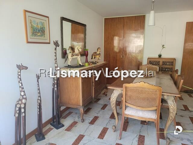 Apartamento en Los Palos Grandes, Caracas – 10