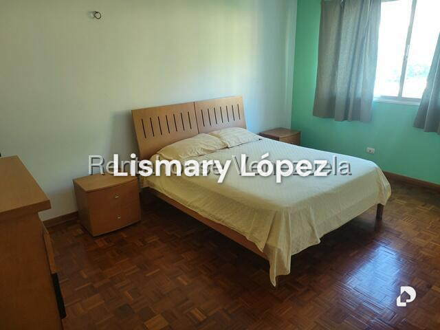 Apartamento en Los Palos Grandes, Caracas – 16