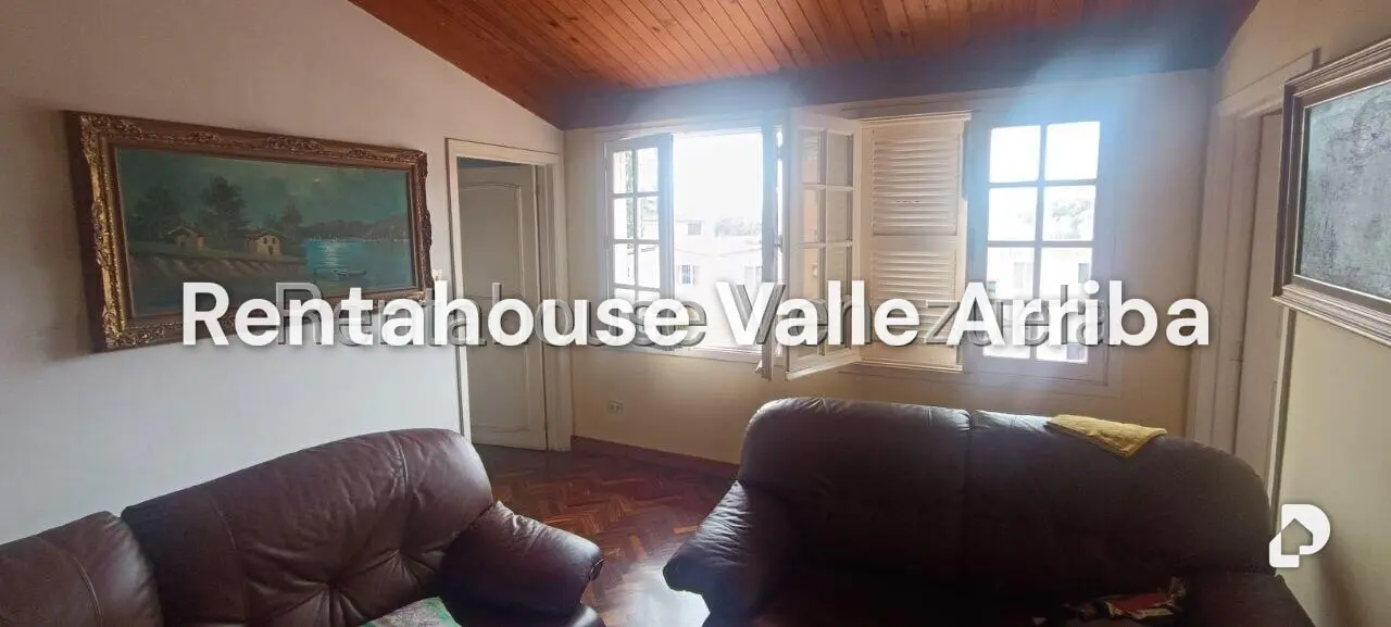 Casa en Lomas de Bello Monte, Caracas – 24