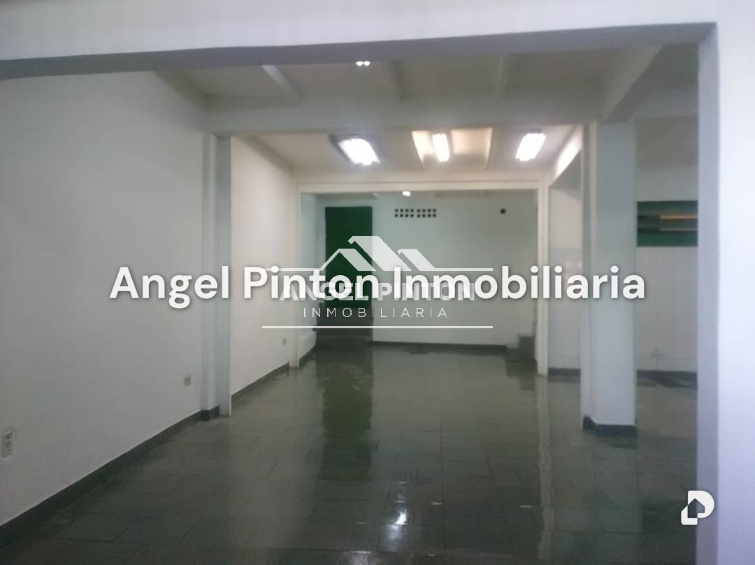 Galpón en California Norte, Caracas – 12