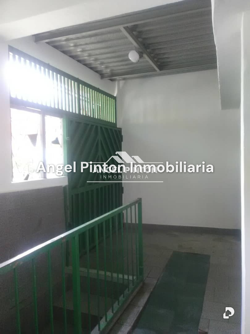 Galpón en California Norte, Caracas – 8