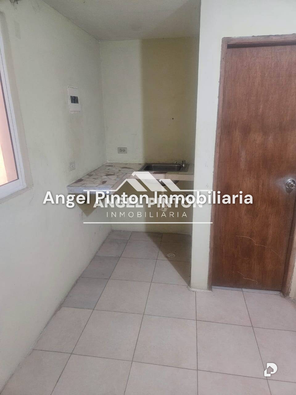 Anexo en Cumbres de Maracaibo, Maracaibo – 6