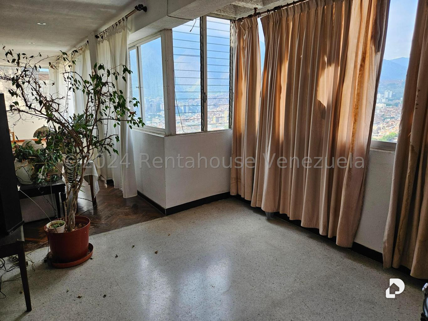 Apartamento en El Llanito, Caracas – 15