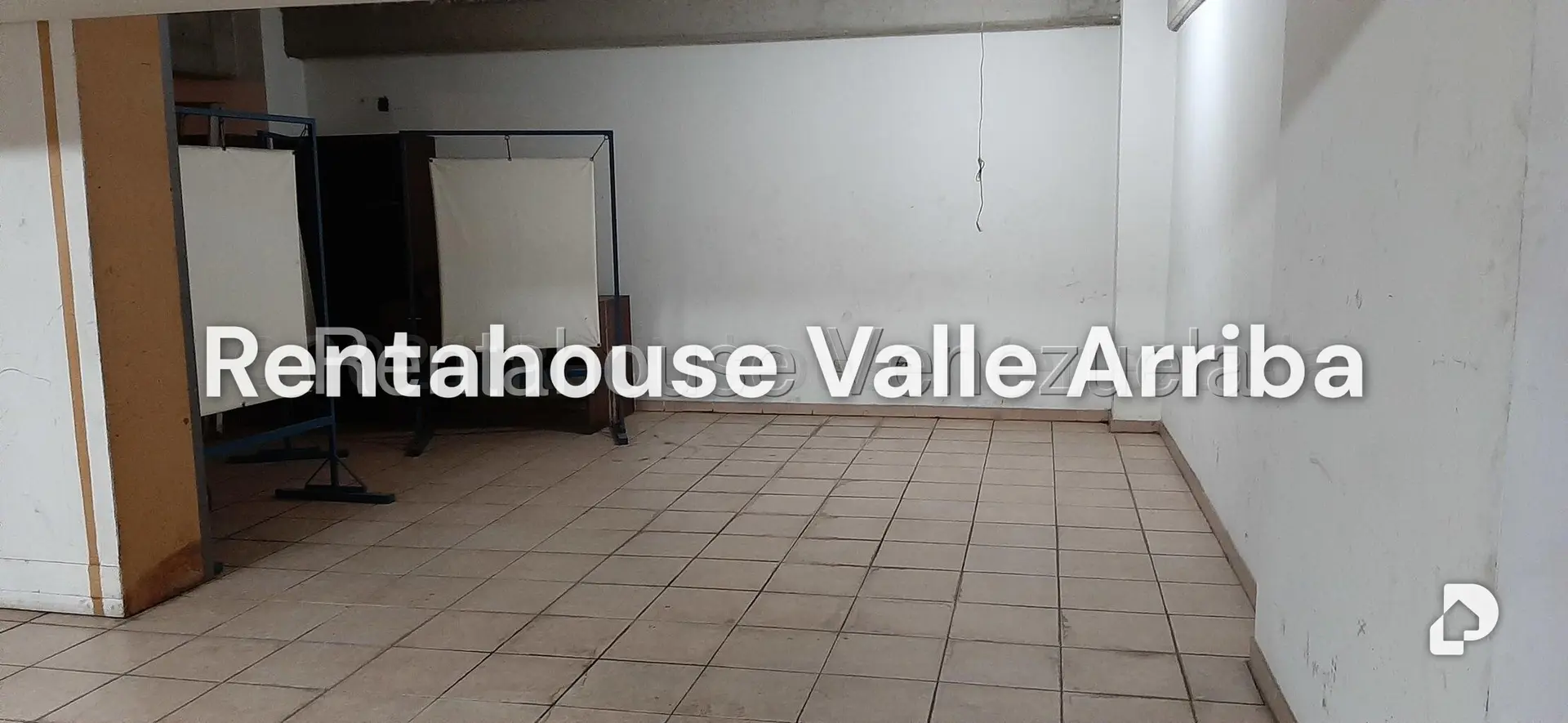 Local comercial en Parroquia La Candelaria, Caracas – 9