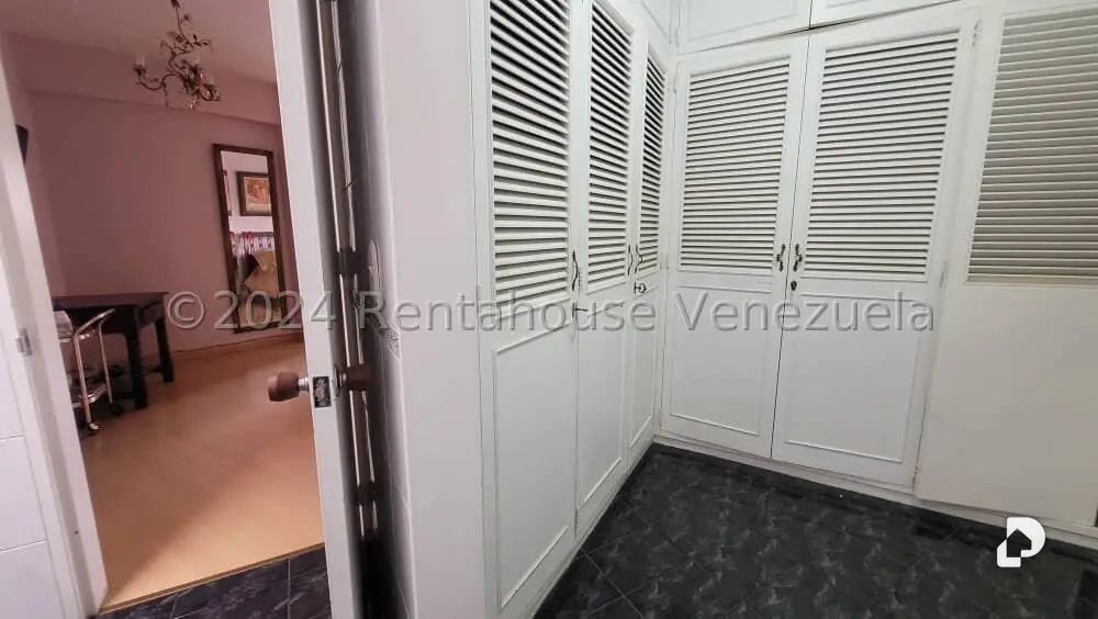 Apartamento en Cumbres de Curumo, Caracas – 27
