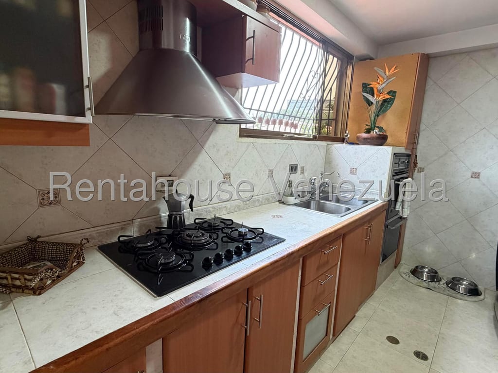 Apartamento en La Bonita, Caracas