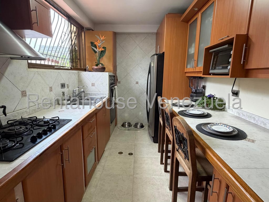 Apartamento en La Bonita, Caracas