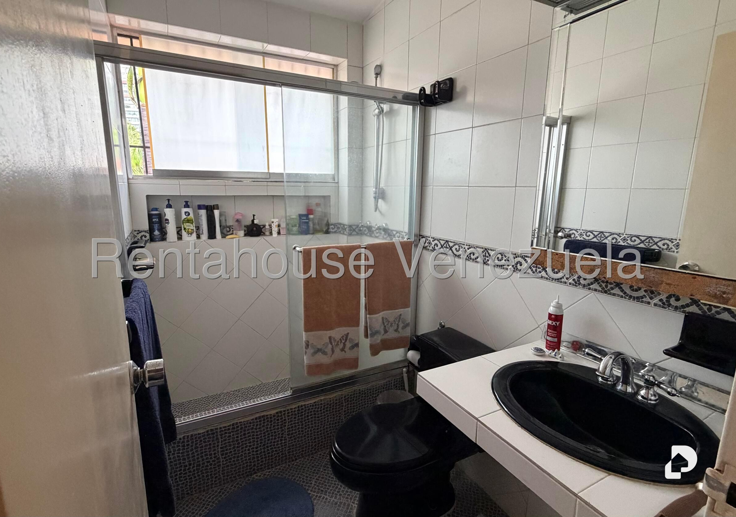 Apartamento en La Bonita, Caracas – 21