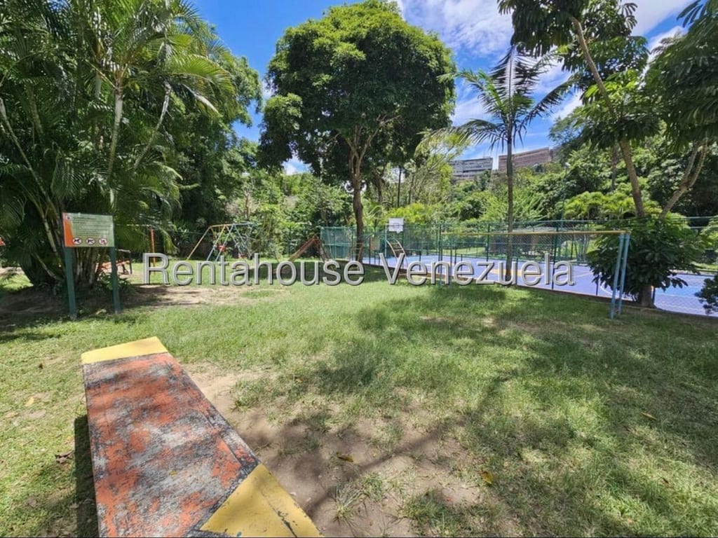 Apartamento en La Bonita, Caracas