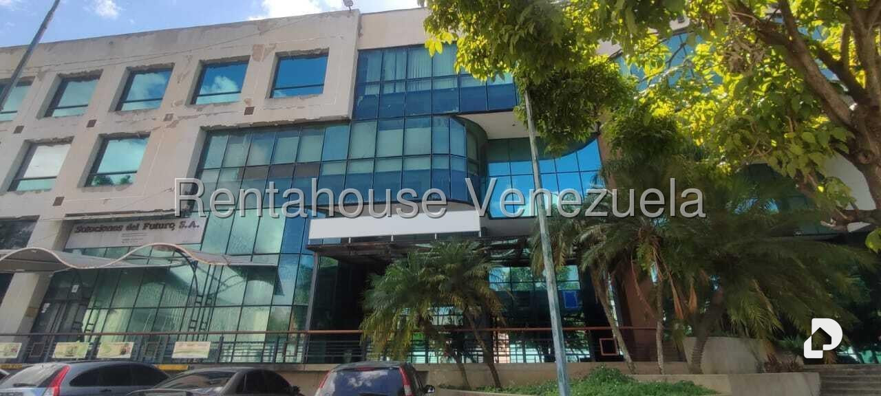 Local comercial en La Urbina, Caracas – 2
