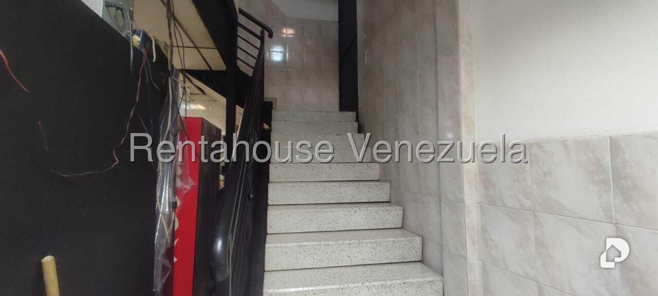 Local comercial en La Urbina, Caracas – 20