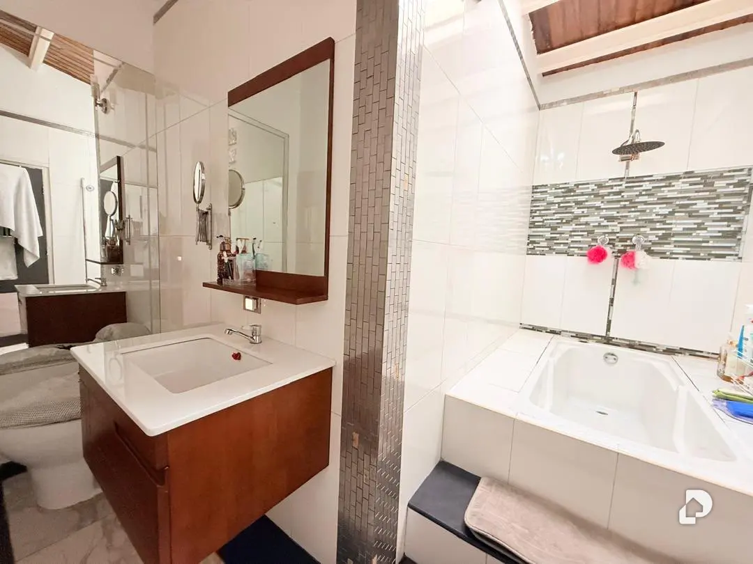 Casa en Av Intercomunal Cabudare, Cabudare – 12