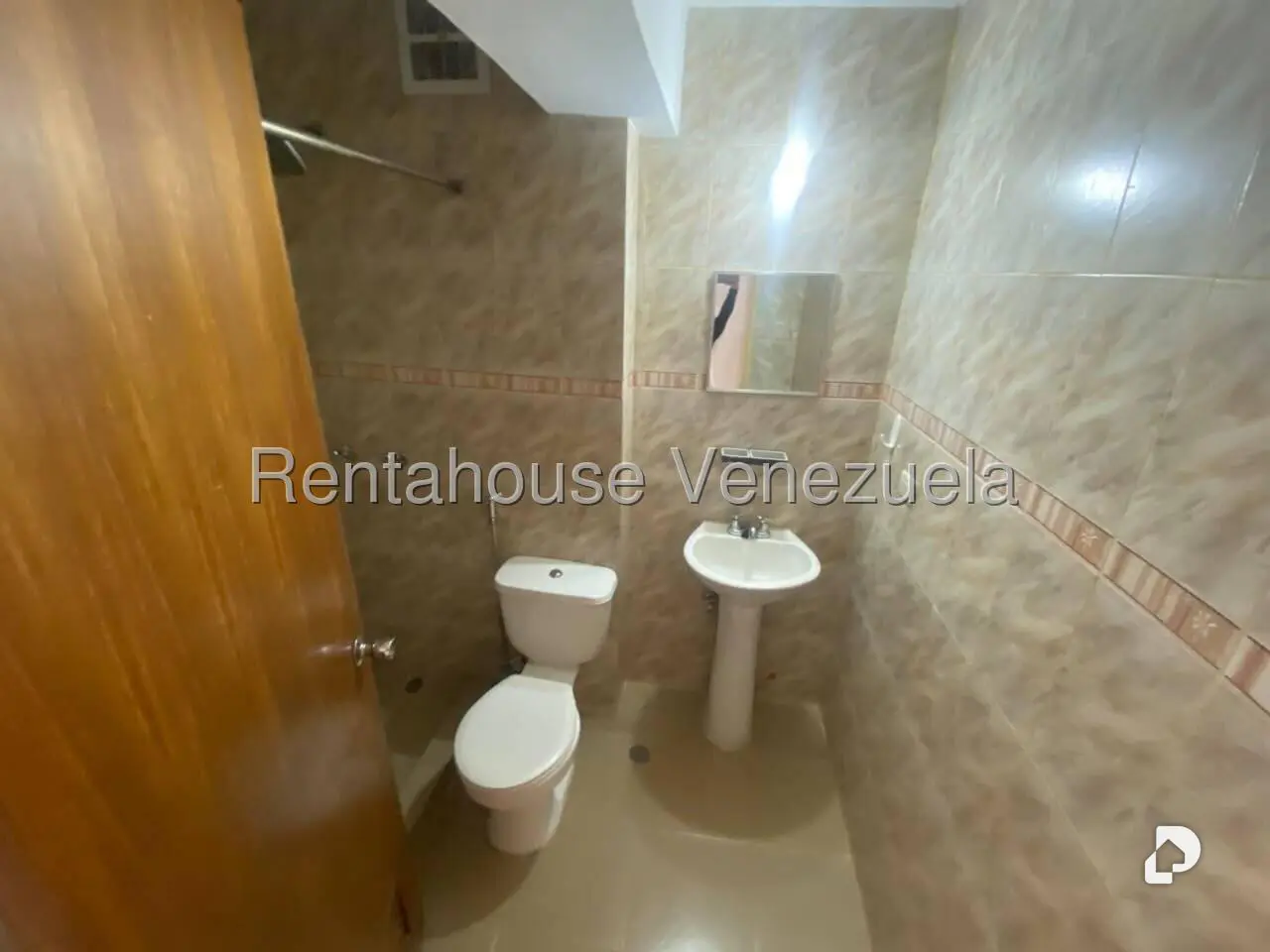 Apartamento en Los Chorros, Caracas – 15