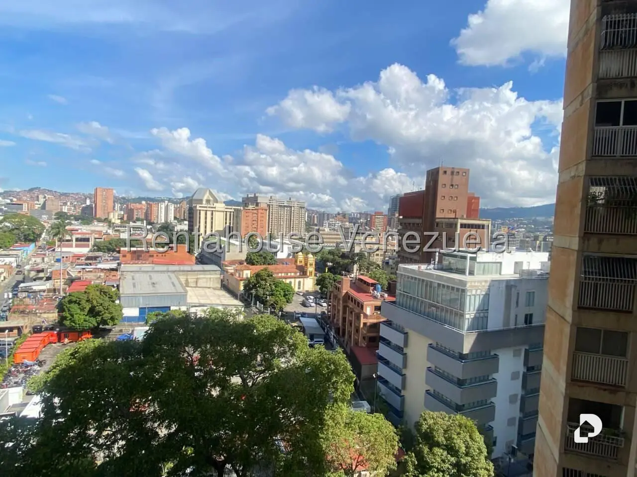 Apartamento en Los Chorros, Caracas – 11
