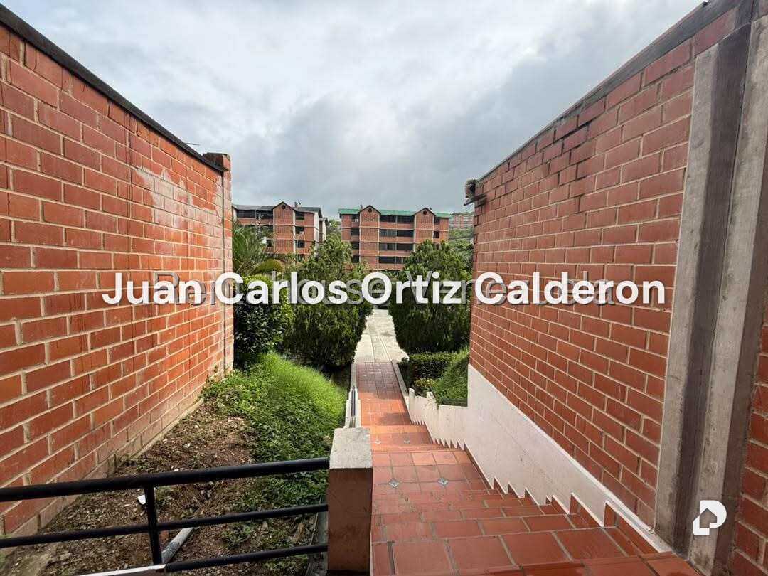 Apartamento en Terrazas de Guaicoco, Caracas – 2