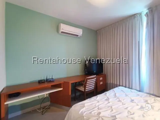 Apartamento en Santa Eduvigis, Caracas – 16