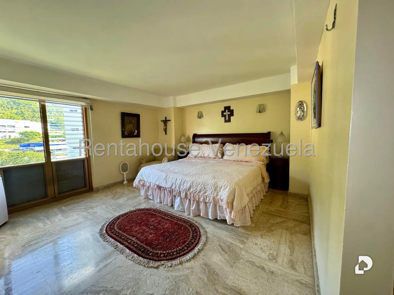 Apartamento en Las Esmeraldas, Caracas – 16
