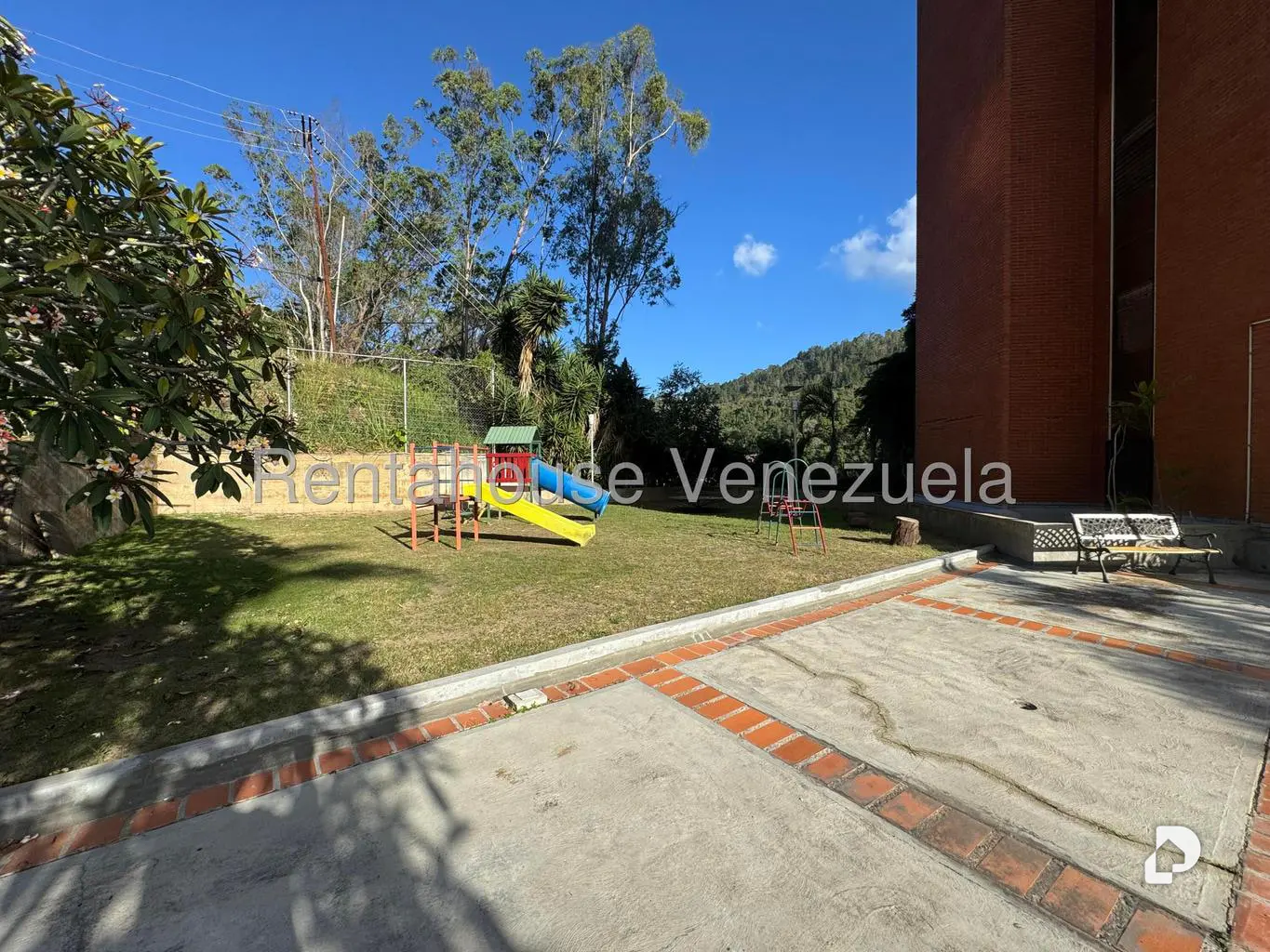 Apartamento en Las Esmeraldas, Caracas – 31