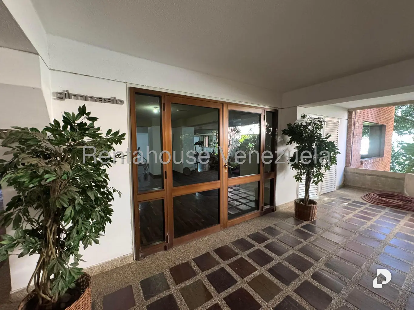 Apartamento en Las Esmeraldas, Caracas – 33