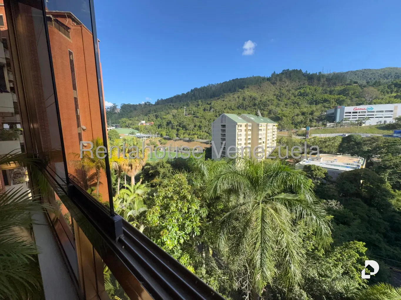 Apartamento en Las Esmeraldas, Caracas – 6