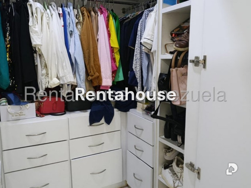 Apartamento en Manantial, Naguanagua – 13