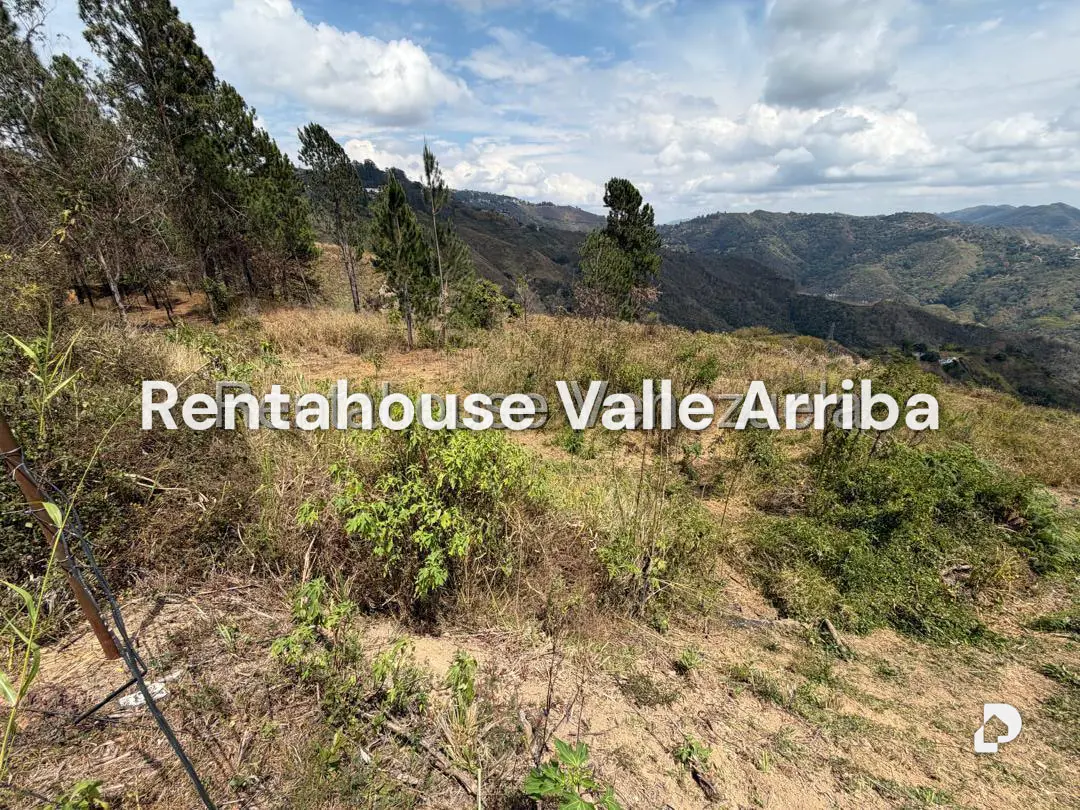 Terreno en Monte Elena, Caracas – 3