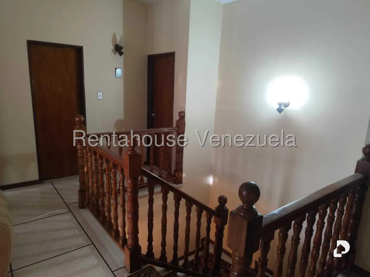 Casa en Sorocaima, Caracas – 11