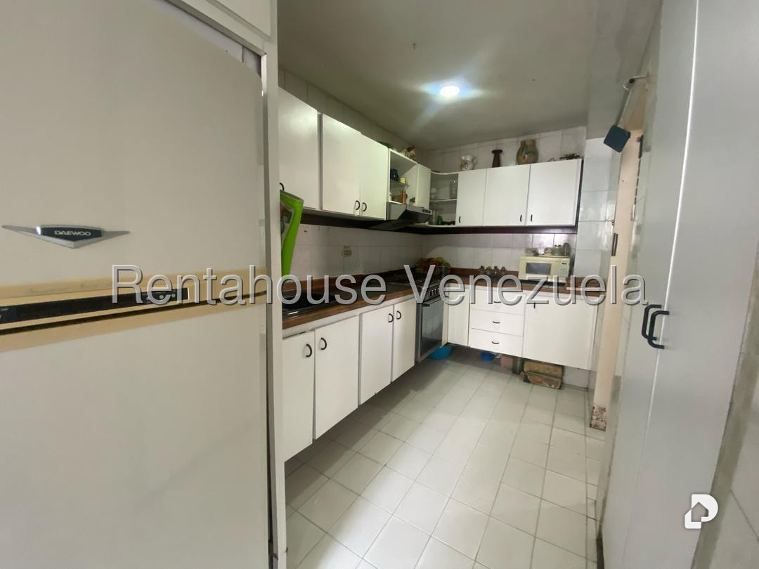 Apartamento en Petare, Caracas – 13