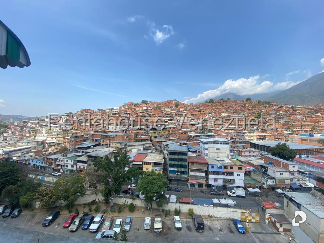 Apartamento en Petare, Caracas – 4