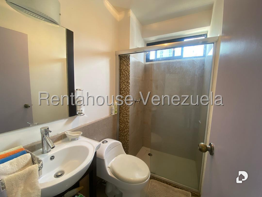Apartamento en Petare, Caracas – 17