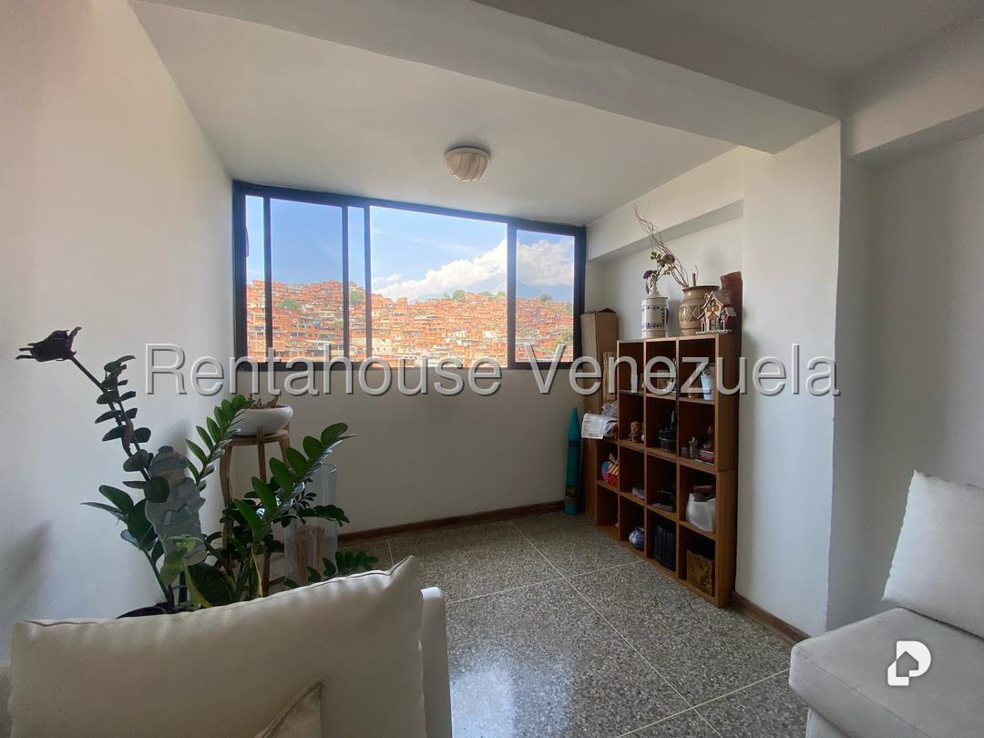Apartamento en Petare, Caracas – 3