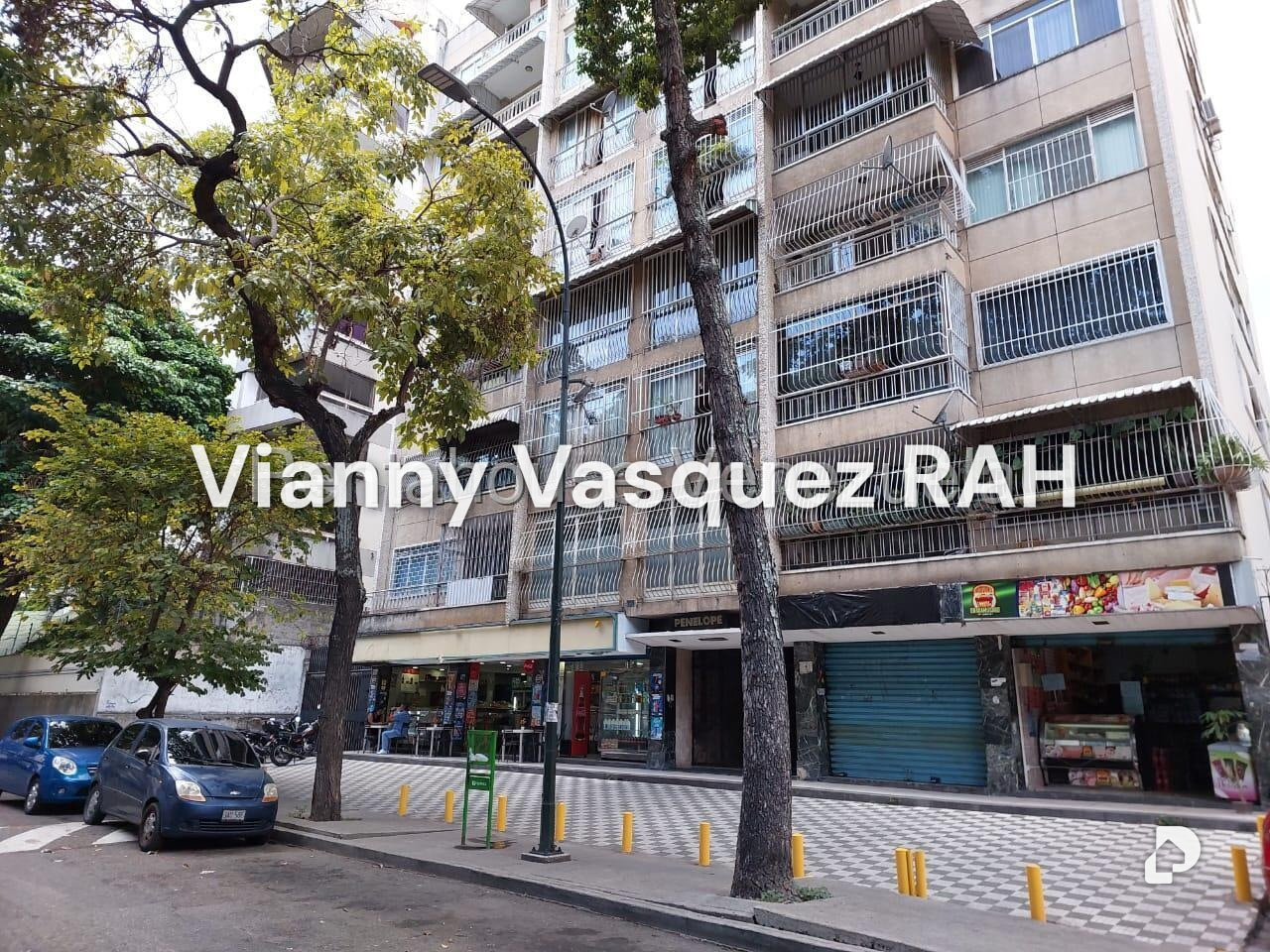 Apartamento en El Bosque, Caracas – 9